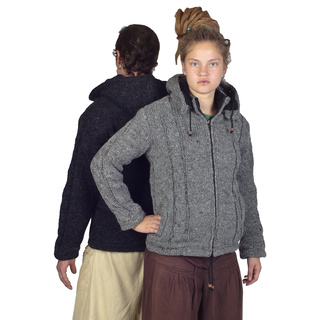 Wolljacke mit Zopfmuster Cable