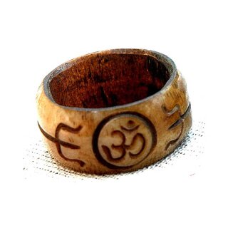 Symbolischer OM Ring aus Yak Knochen braun 60