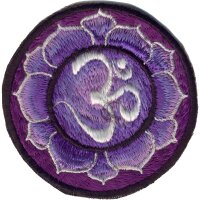 Om Blume Mandala Aufnher lila